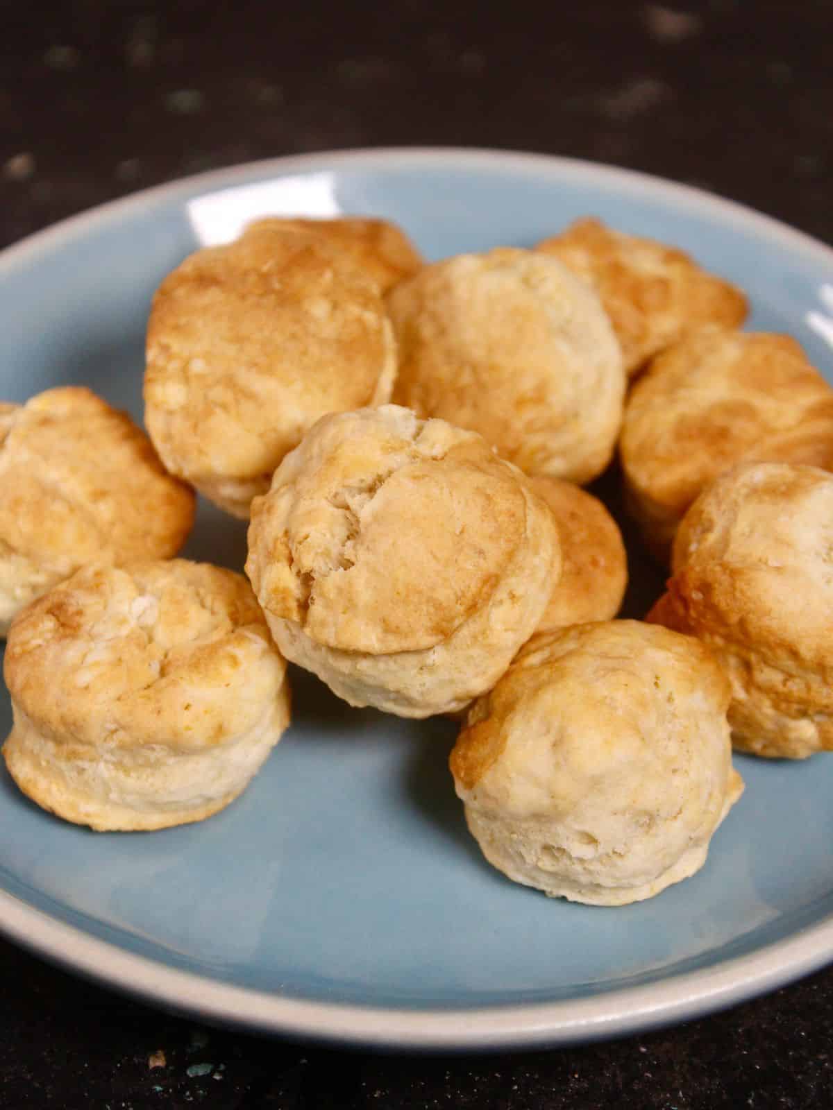 super delicious air fried buttermilk biscuits