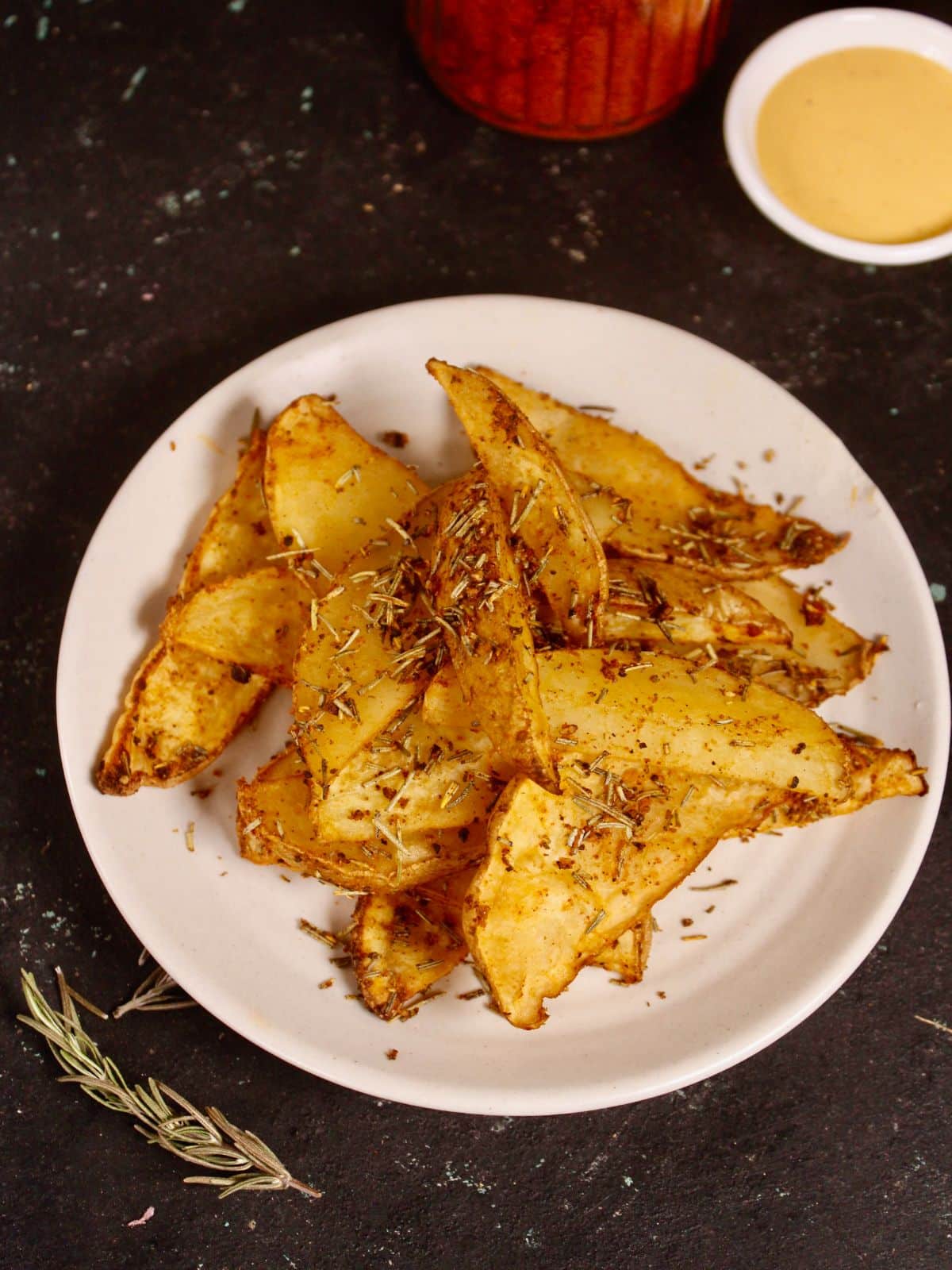 super delicious air fried rosemary potato wedges