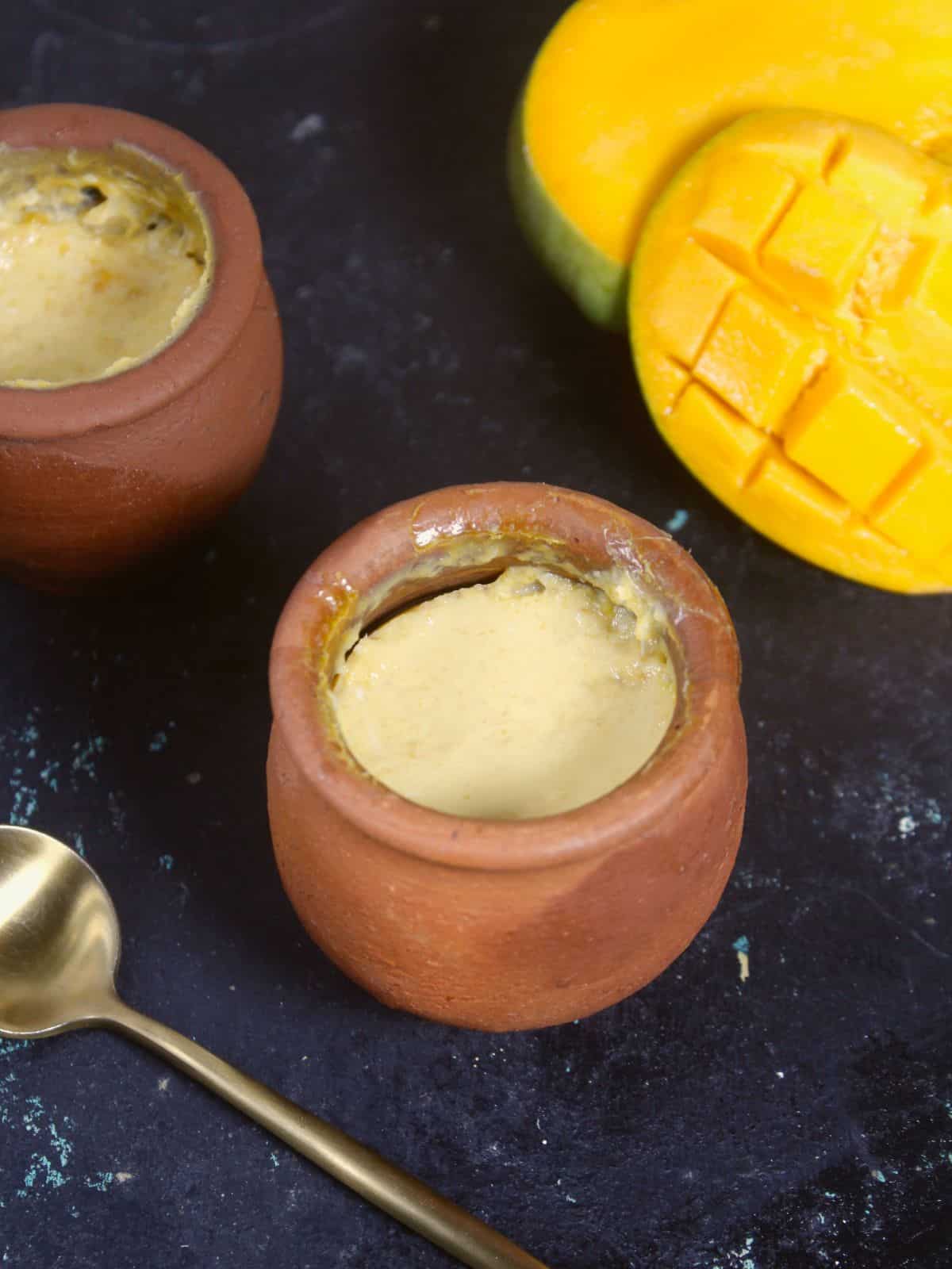 delicious mango rabdi