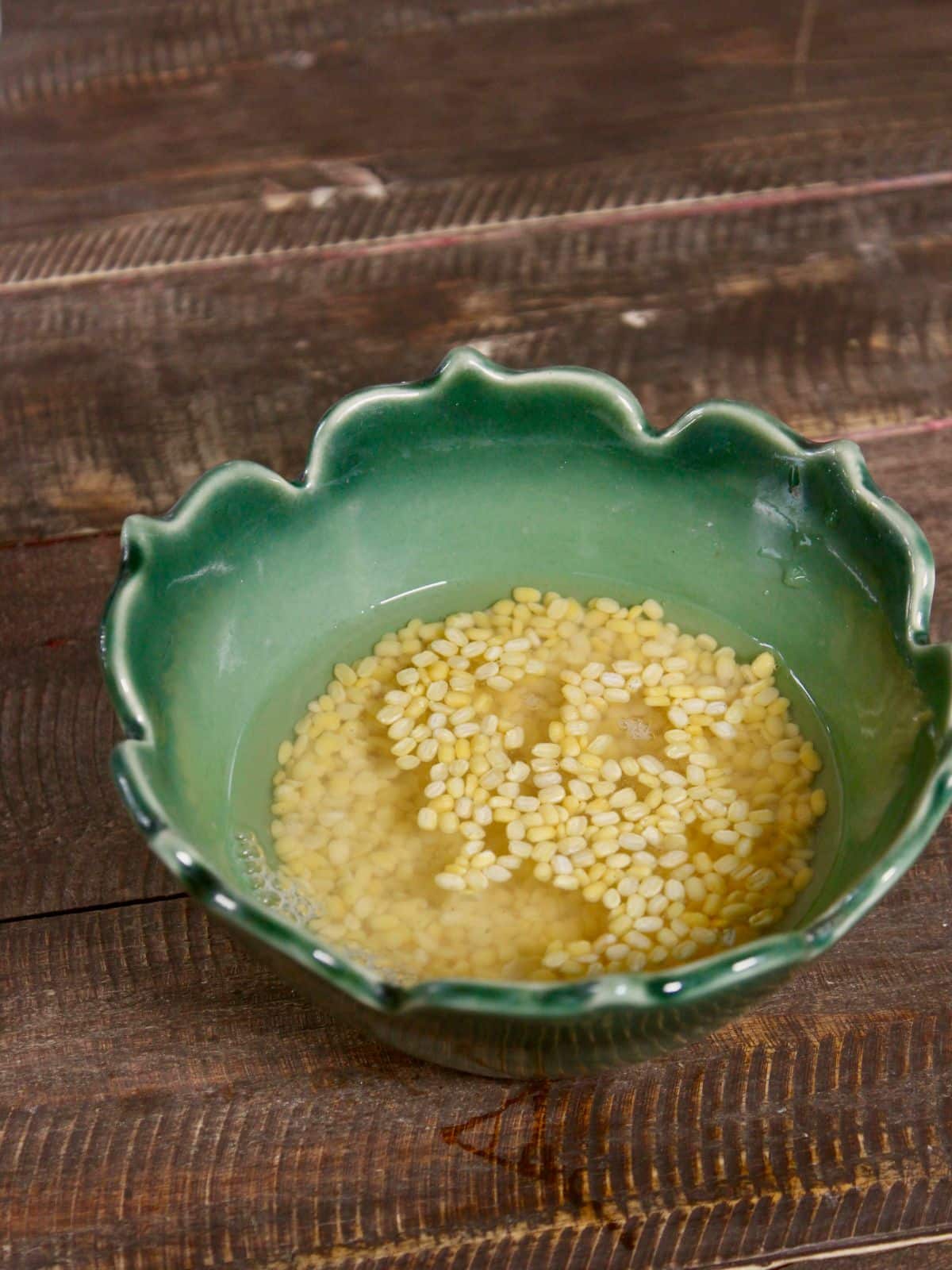 soak yellow lentils in a bowl