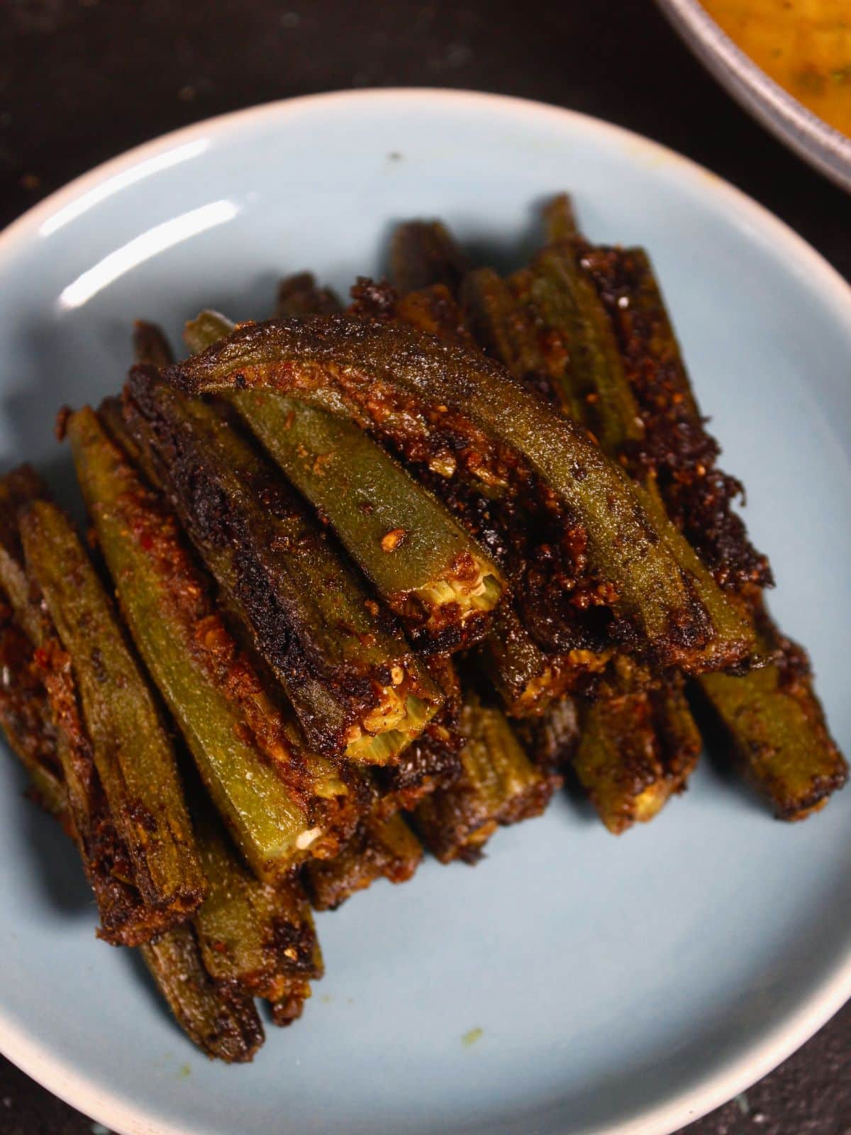 tasty bharwa bhindi tawa fry