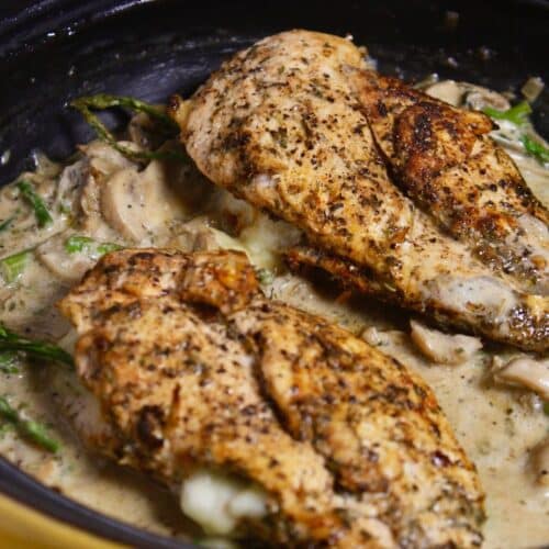 Featured Img of Stuffed Chicken Breast with Mushroom Asparagus Sauce