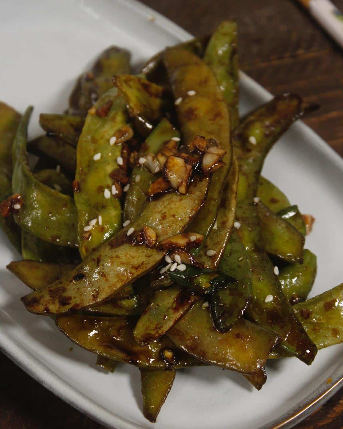 yummy broad beans in oyster sauce