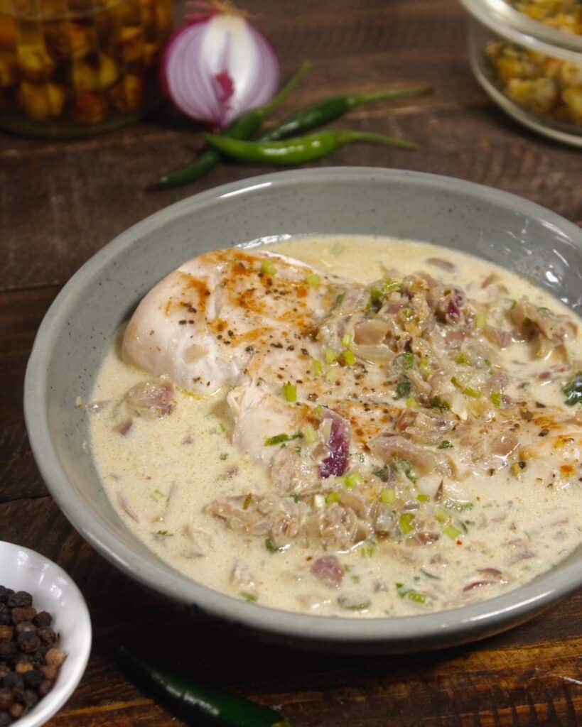 super delicious chicken in cream sauce