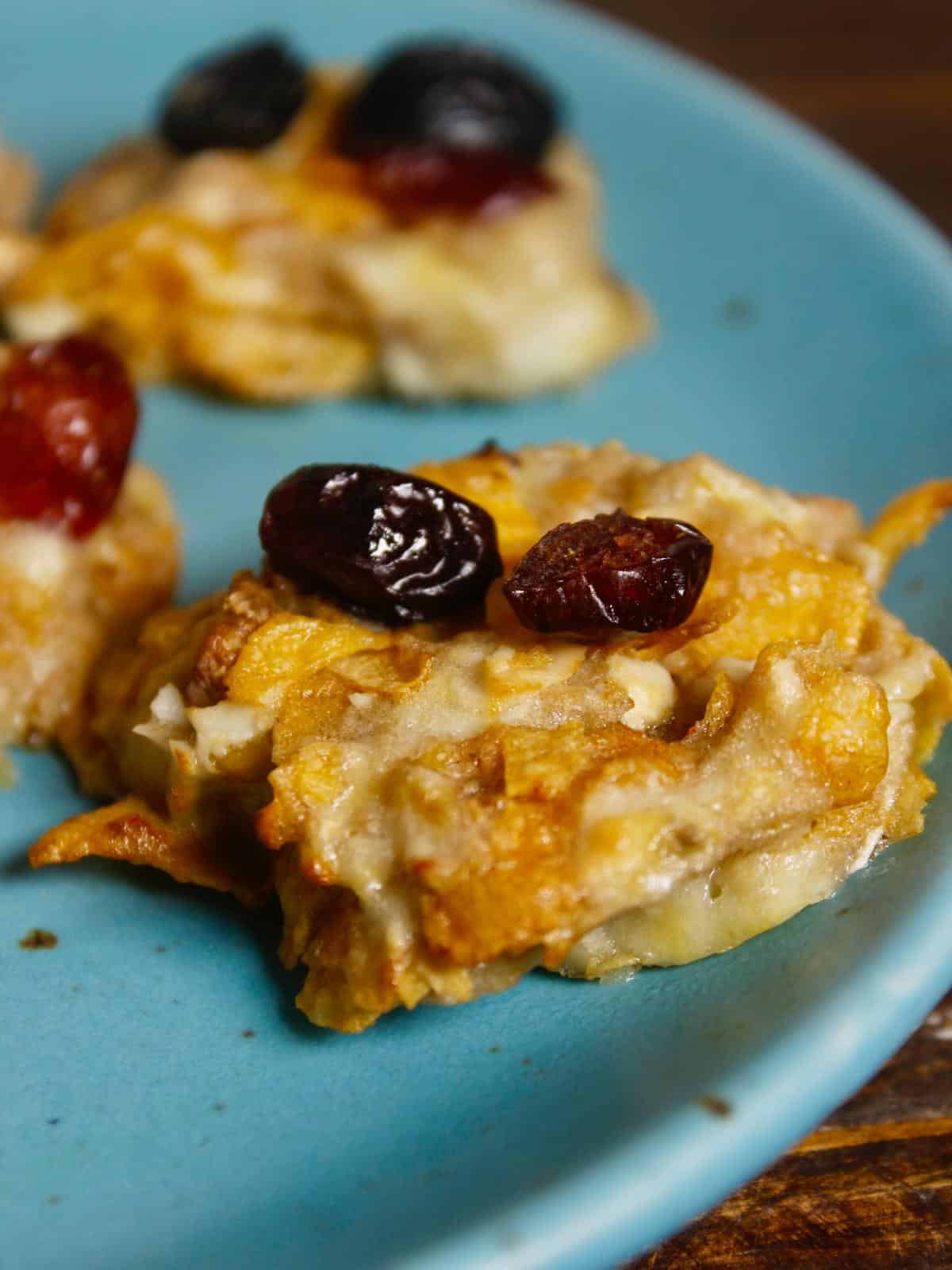 crunchy air fried breakfast cereal cookies