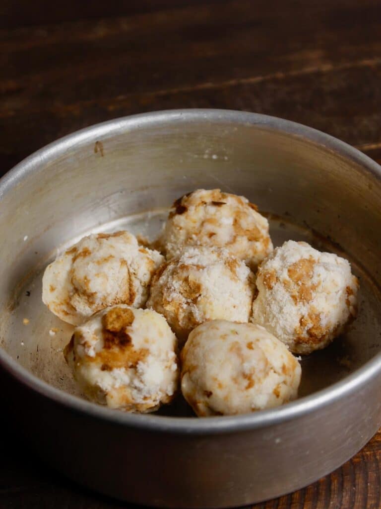 keep aal the balls in a baking dish