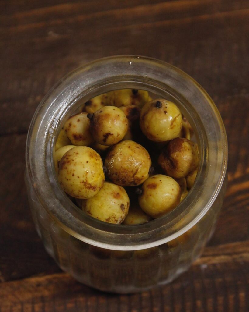 add boiled gooseberries to that jar