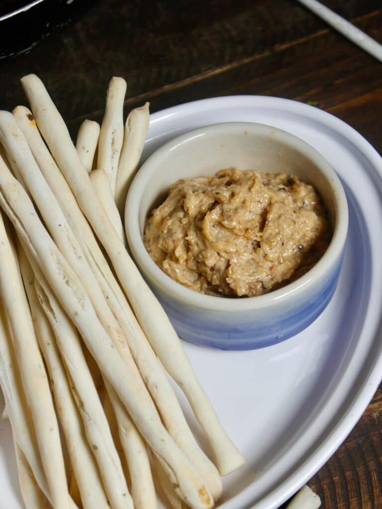 delicious Air Fryer onion and cream dip
