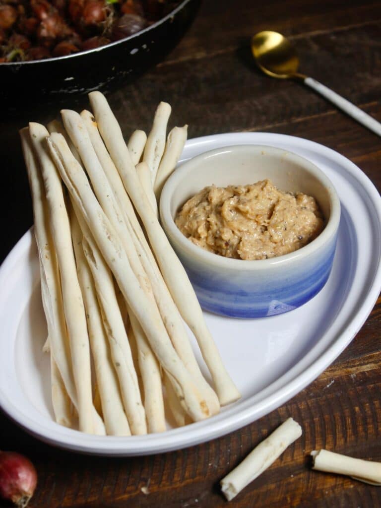 super delicious Air Fryer onion and cream dip