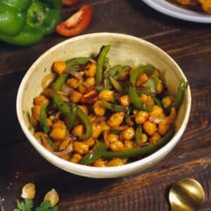 Featured Img of Turkish Chickpea Salad