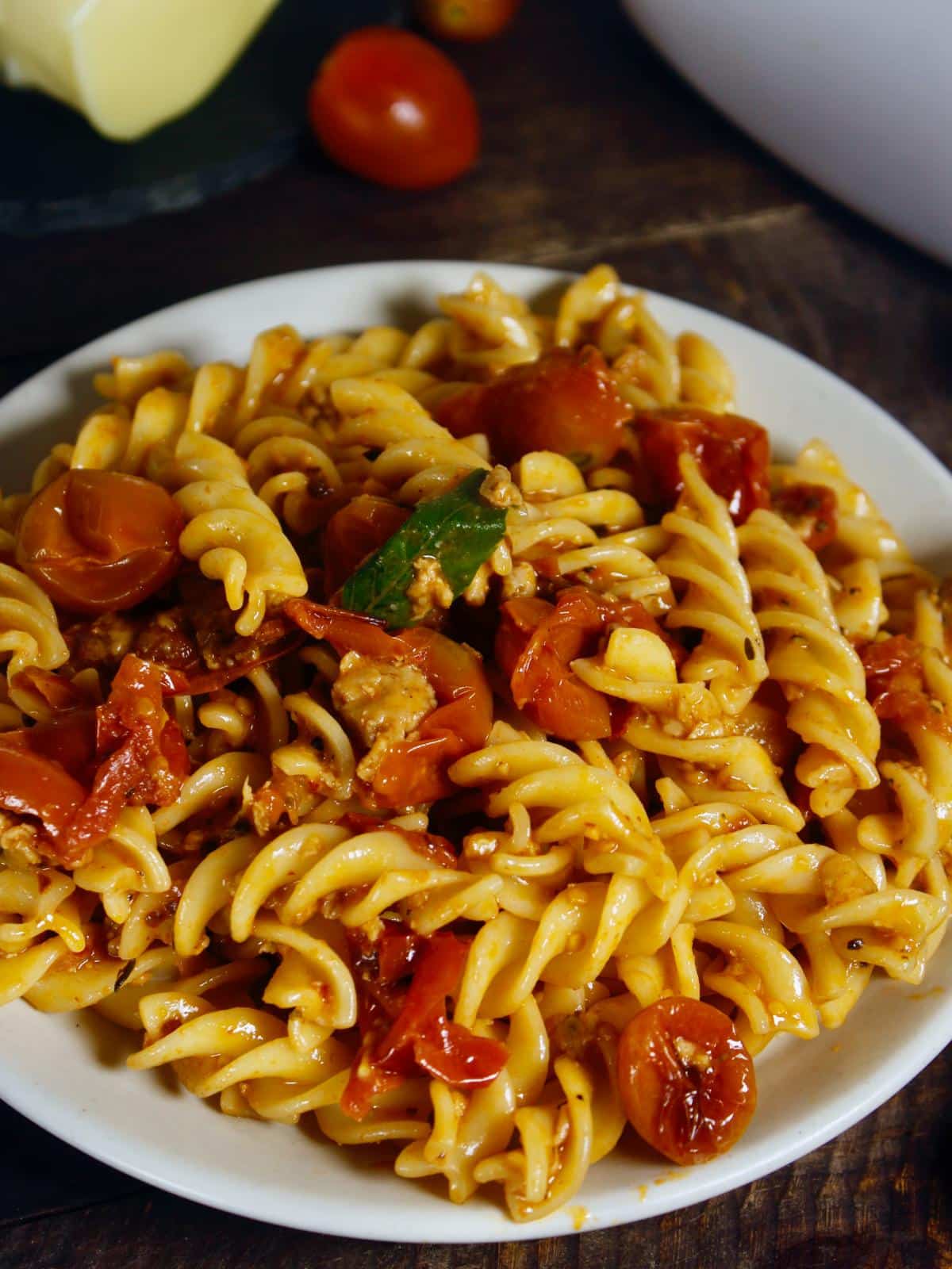 tasty roasted cherry tomato pasta