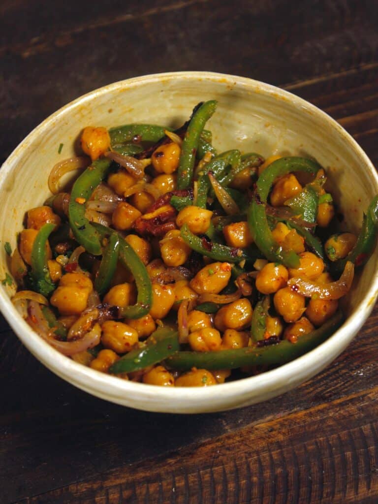 mix well properly and enjoy turkish chickpea salad