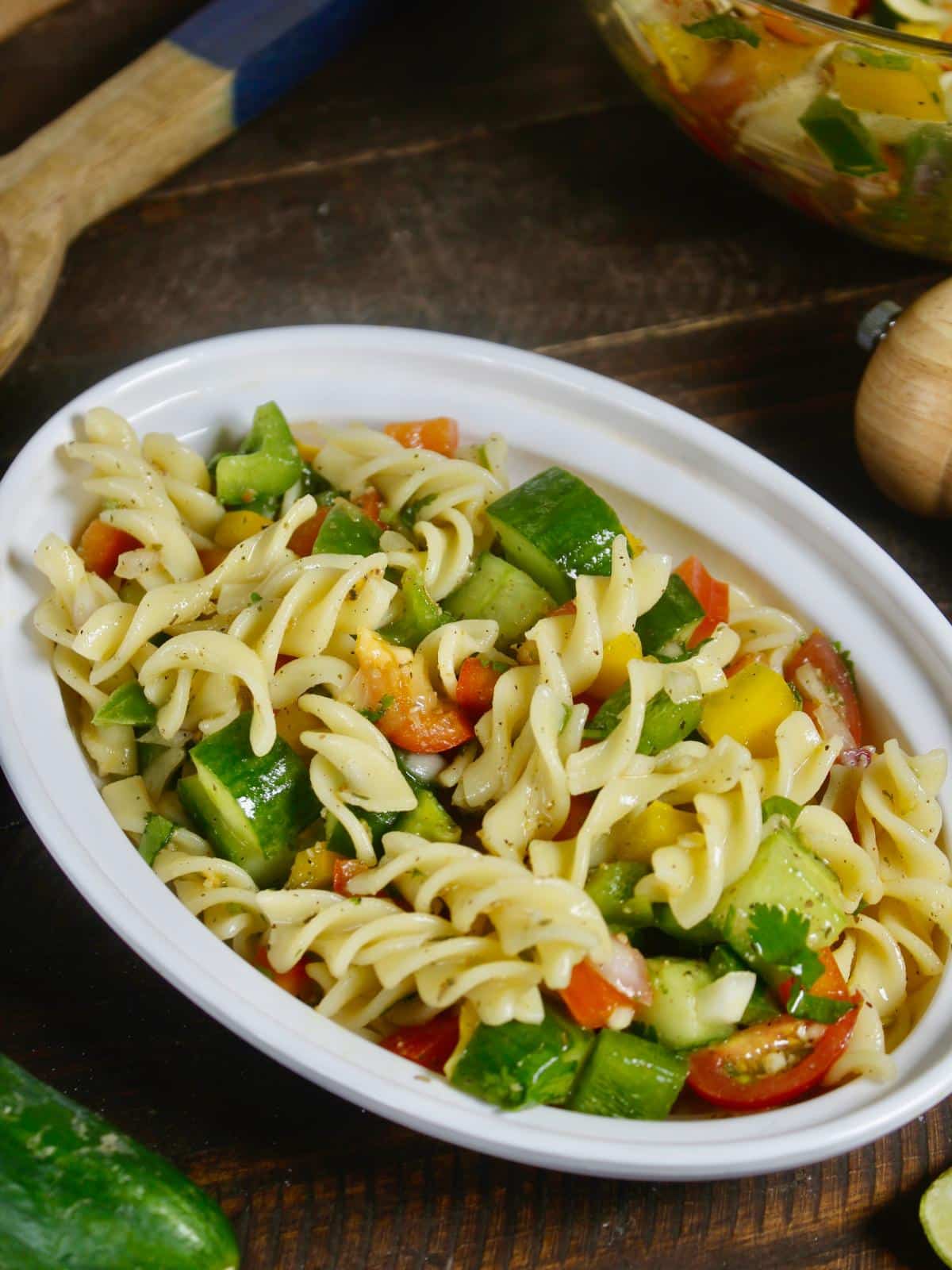 yummy vegetable pasta salad